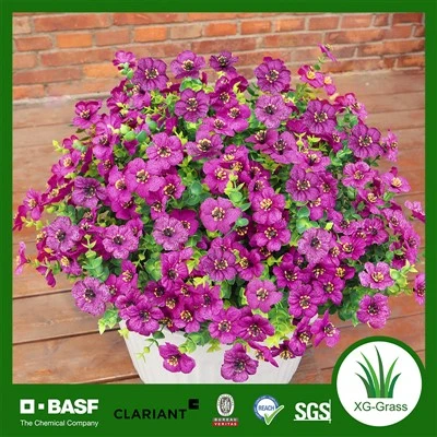 Buquê de flores artificiais vermelho arroxeado